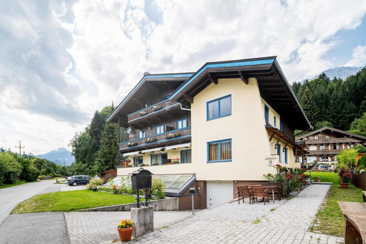 Ferienhaus Sonnrain Leogang Exterior photo